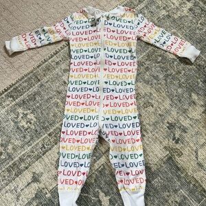 Hanna Andersson Zip Up Footless Pajamas Rainbow Love